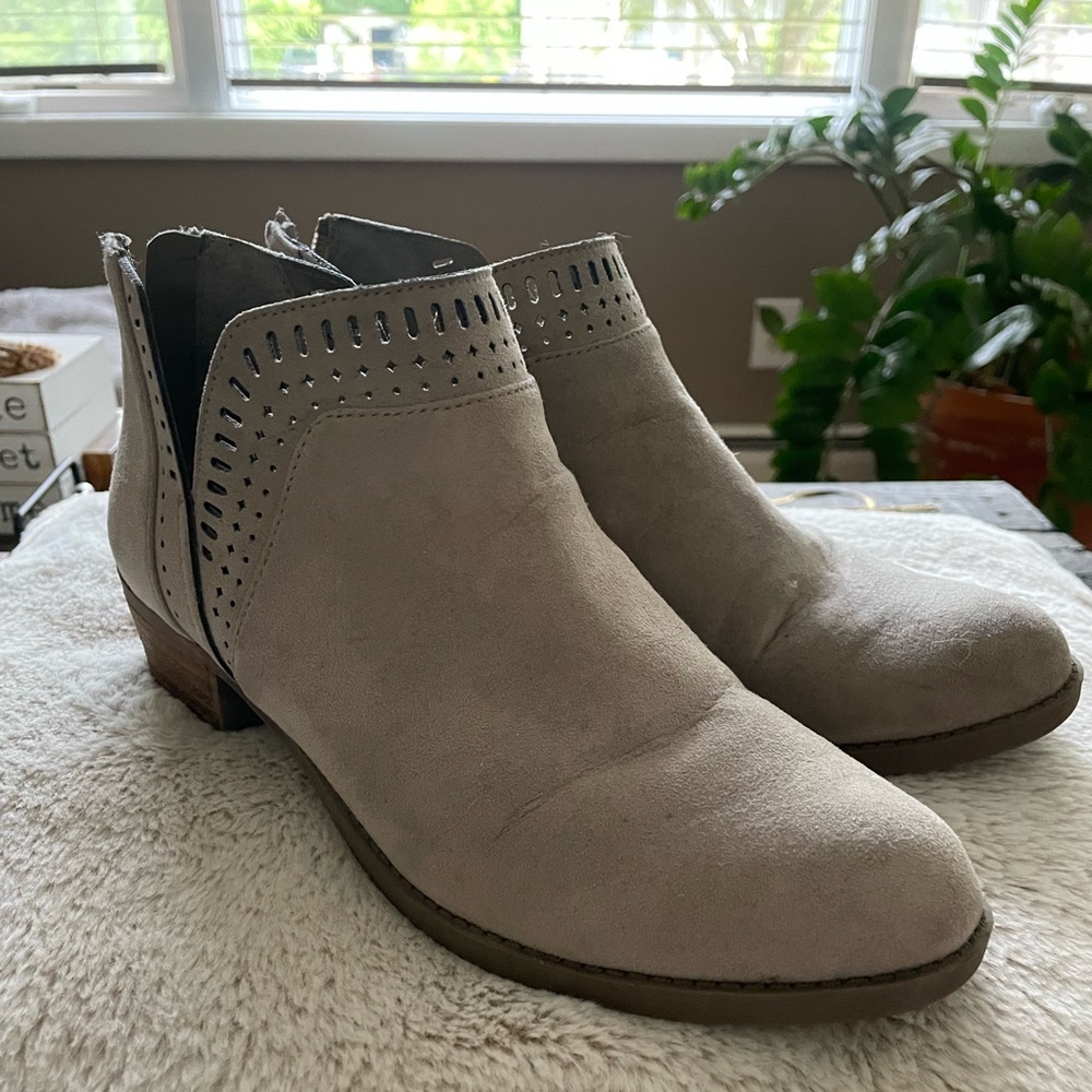 Carlos by Carlos Santana Ankle Boots